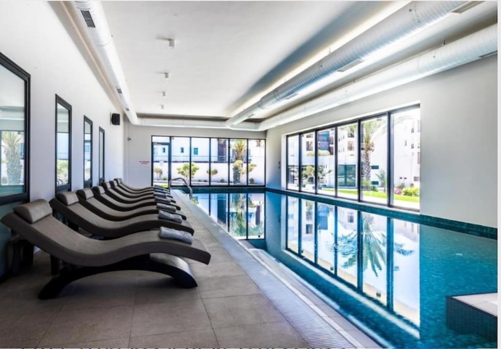 Large Super Lux Apartment In Thalassa Beach Resort Vokolidha Luaran gambar
