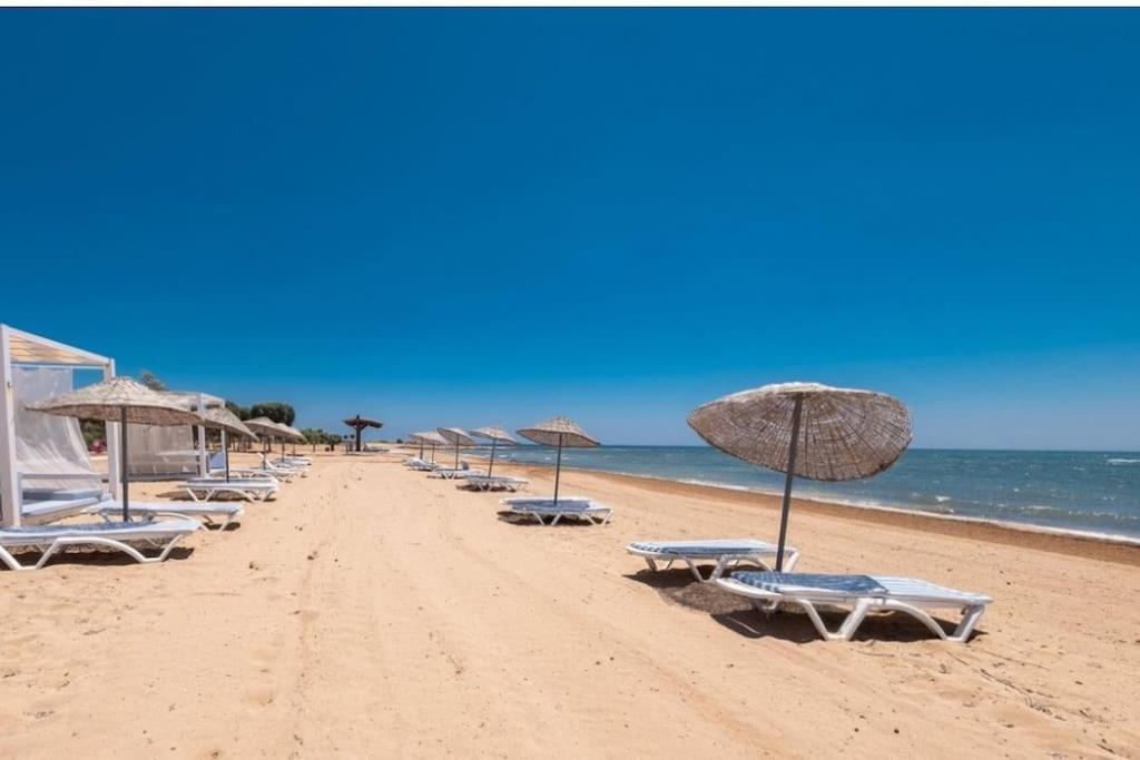 Large Super Lux Apartment In Thalassa Beach Resort Vokolidha Luaran gambar